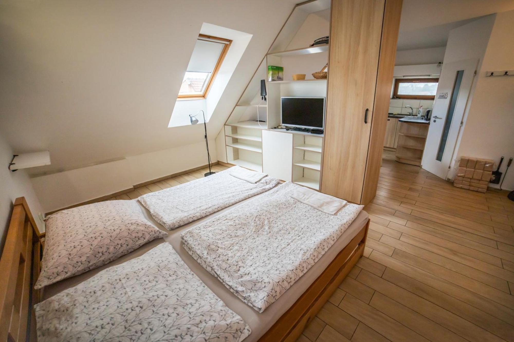 Vinný sklep Kovárna Rohatec Exterior foto