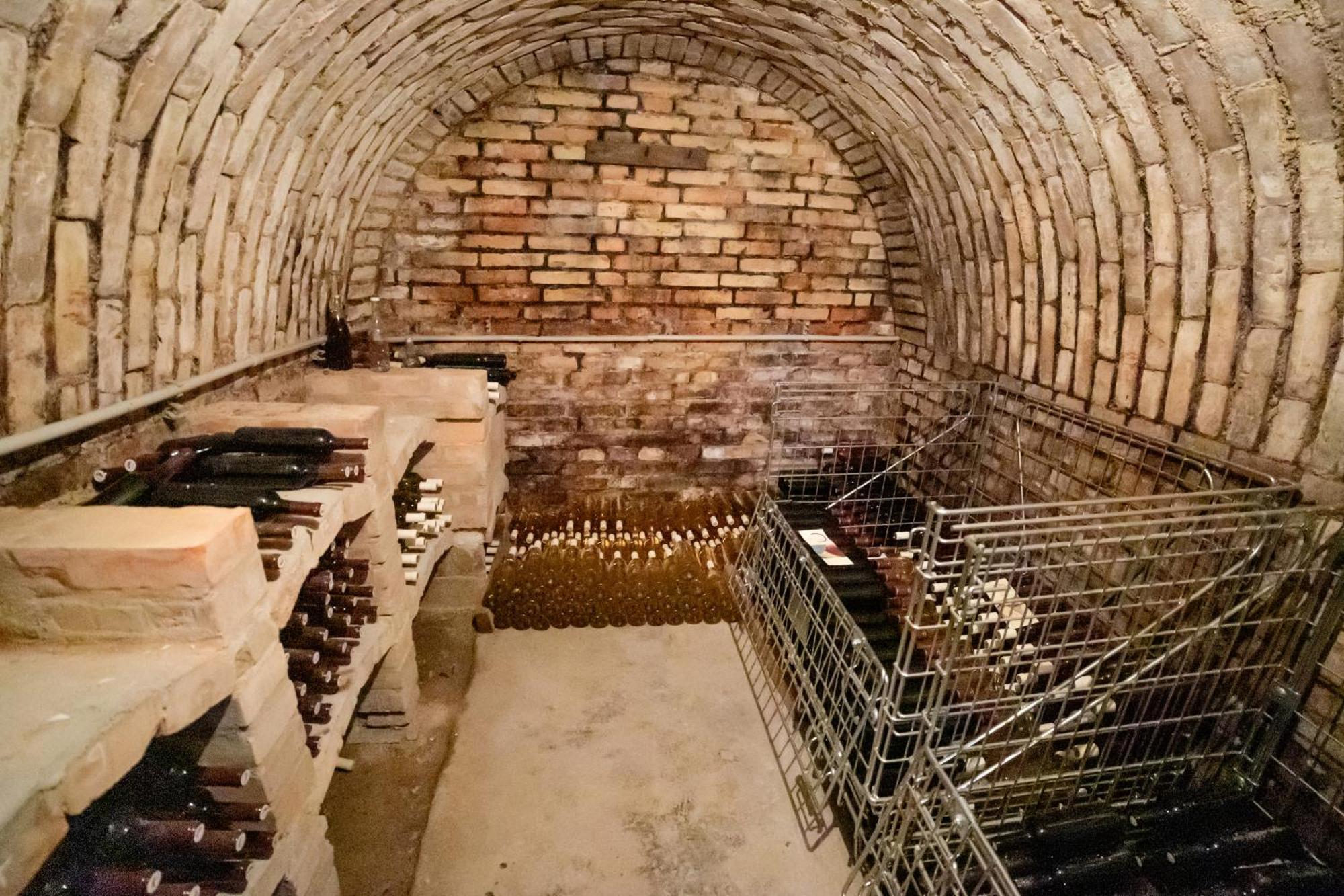 Vinný sklep Kovárna Rohatec Exterior foto